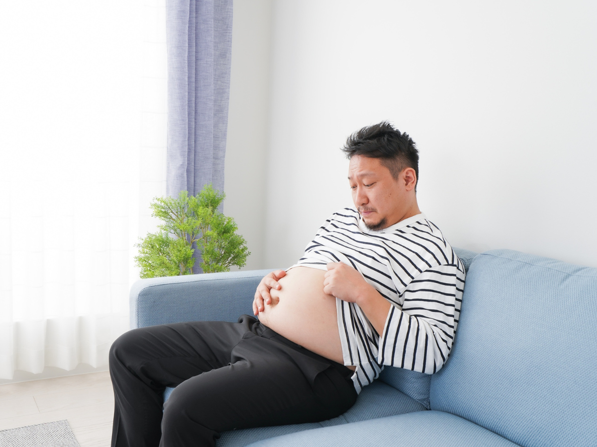 【体験談あり】お腹が最短で痩せる方法と男のぽっこりお腹の原因からダイエット専門のパーソナルトレーナーが徹底解説